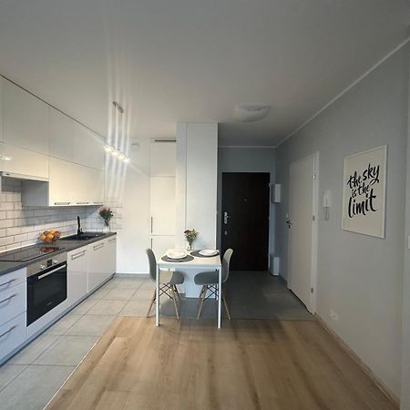 Cosy Apartment Near To The Chopin'S Airport Cybernetyki 2C 华沙 外观 照片