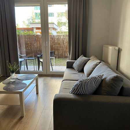 Cosy Apartment Near To The Chopin'S Airport Cybernetyki 2C 华沙 外观 照片