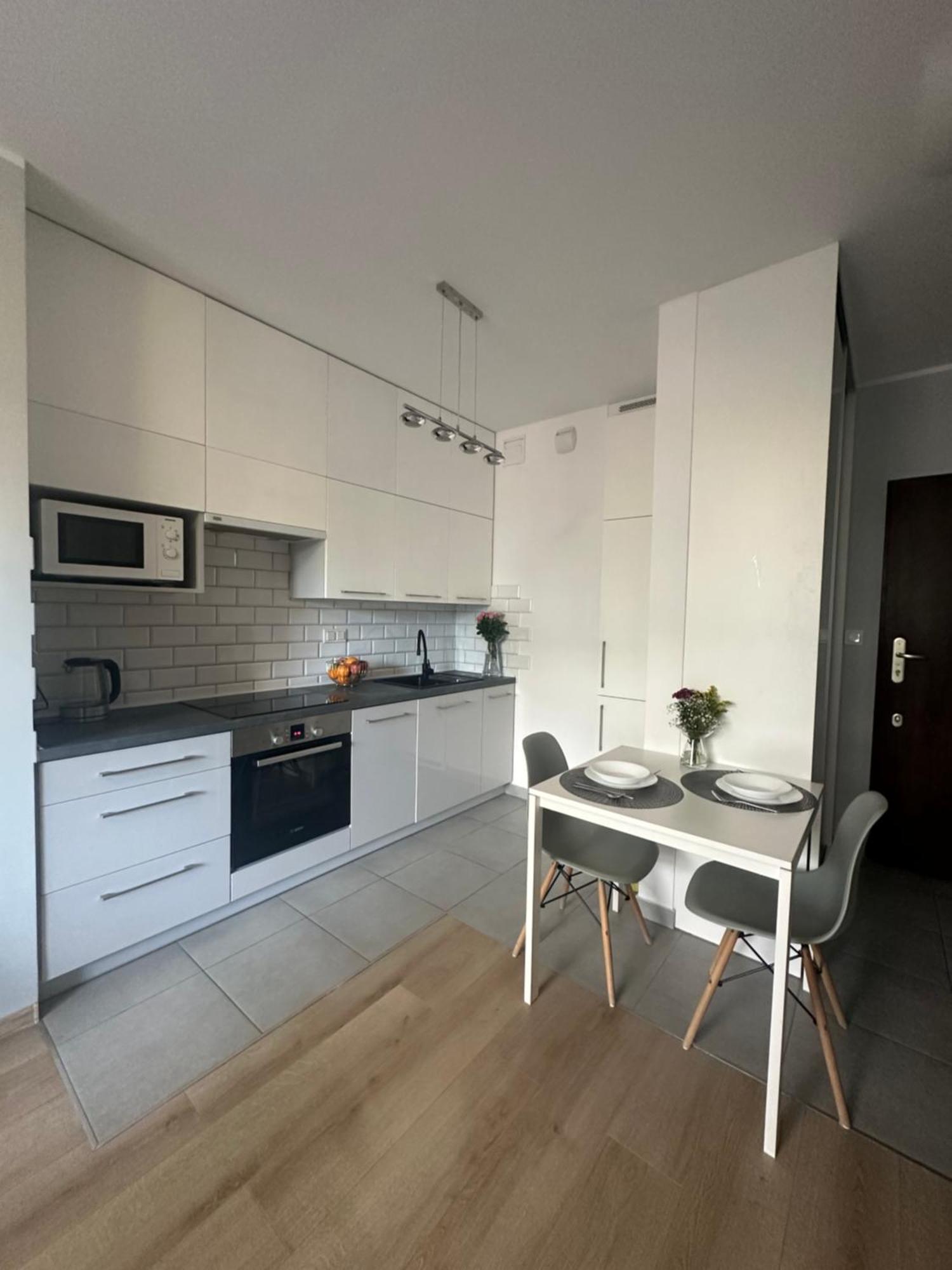 Cosy Apartment Near To The Chopin'S Airport Cybernetyki 2C 华沙 外观 照片
